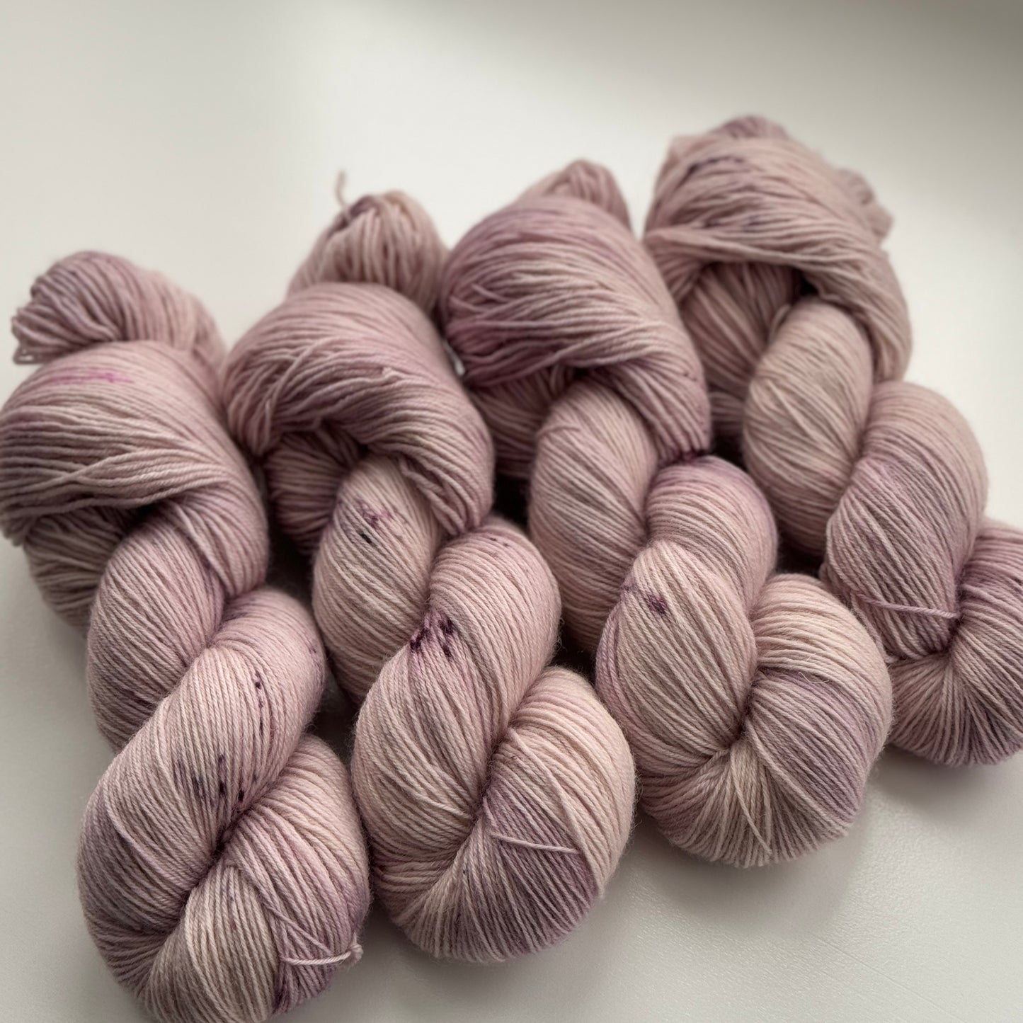BFL Fingering Weight - Mauvelous
